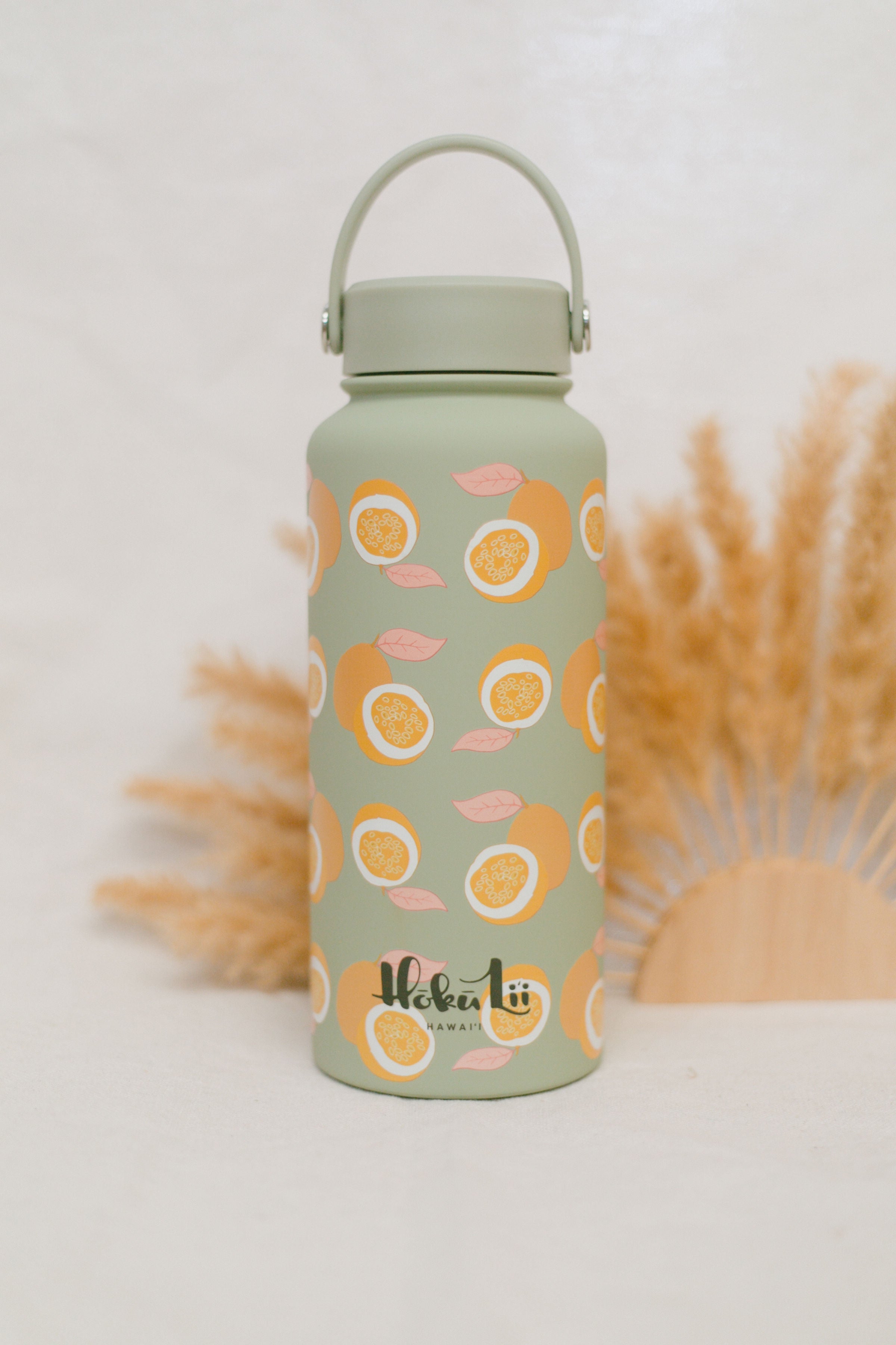 AWAPUHI / LILIKOI 32 OZ WATER BOTTLE