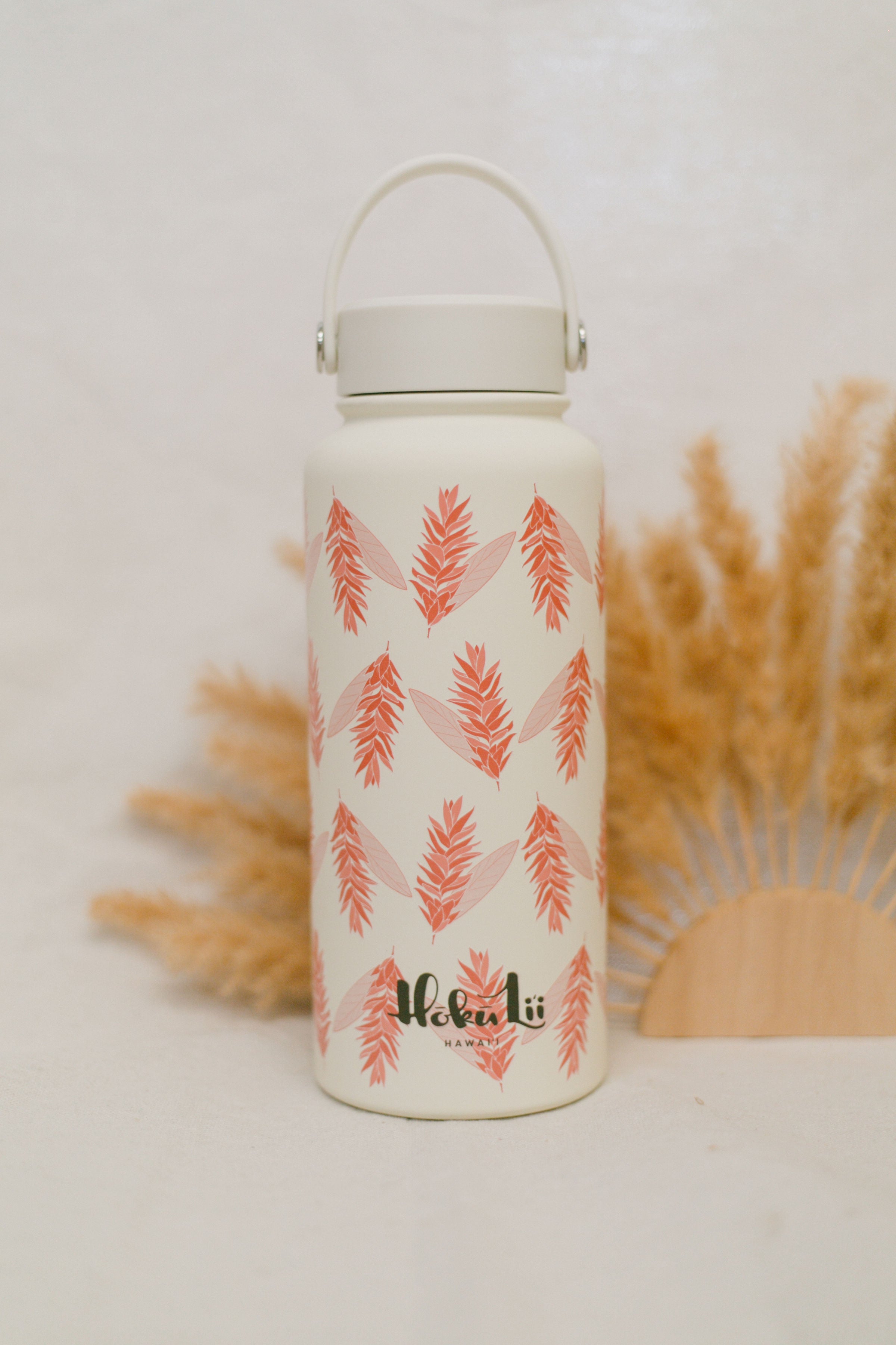 AWAPUHI / LILIKOI 32 OZ WATER BOTTLE